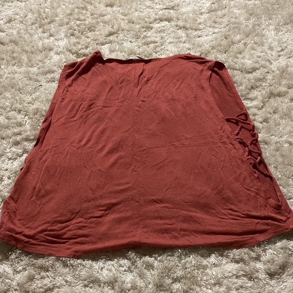 Pink tank shirt - Picture 3 of 3